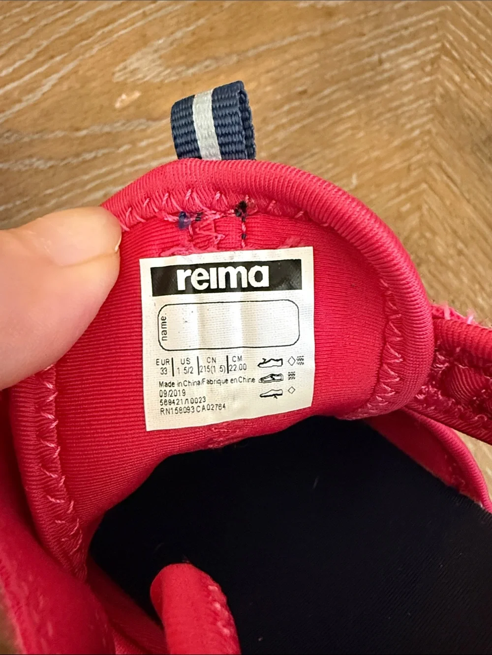Reima Kids' Bright Pink Water Shoes with Secure Strap